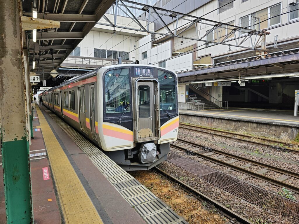 新潟行きの在来線車両